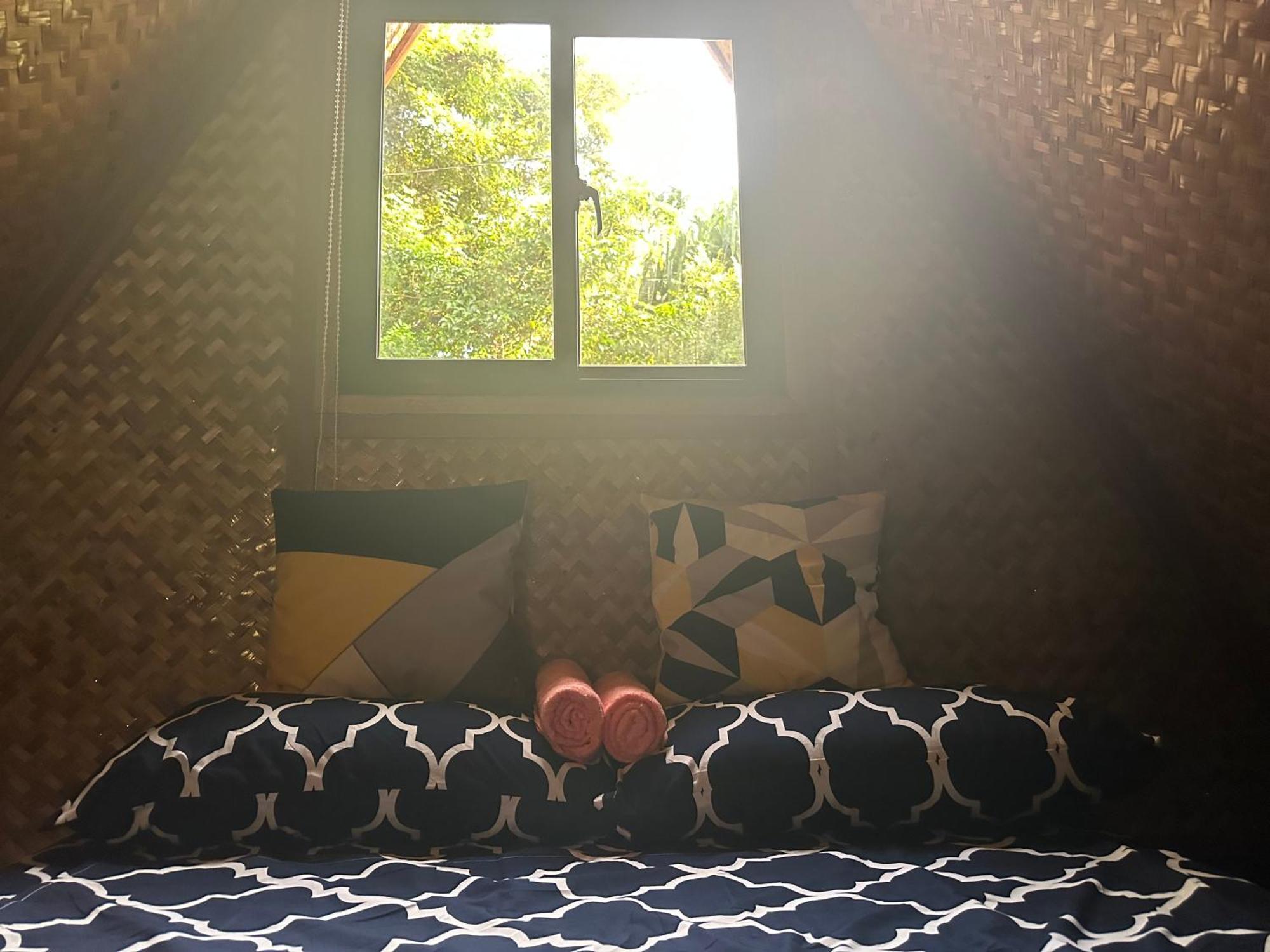 Hiraya Camp Site - Free Use Of Scooter For Nipa Huts Hotel El Nido Luaran gambar